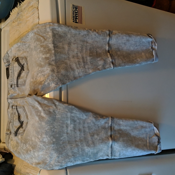 Pants - Picture 5 of 8